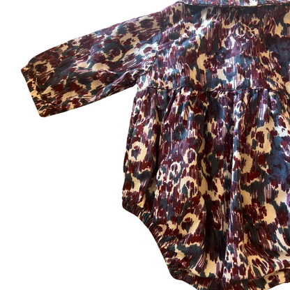 Macacão jeans para bebê Gap