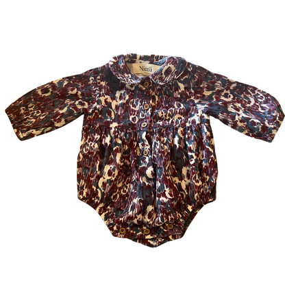 Macacão jeans para bebê Gap